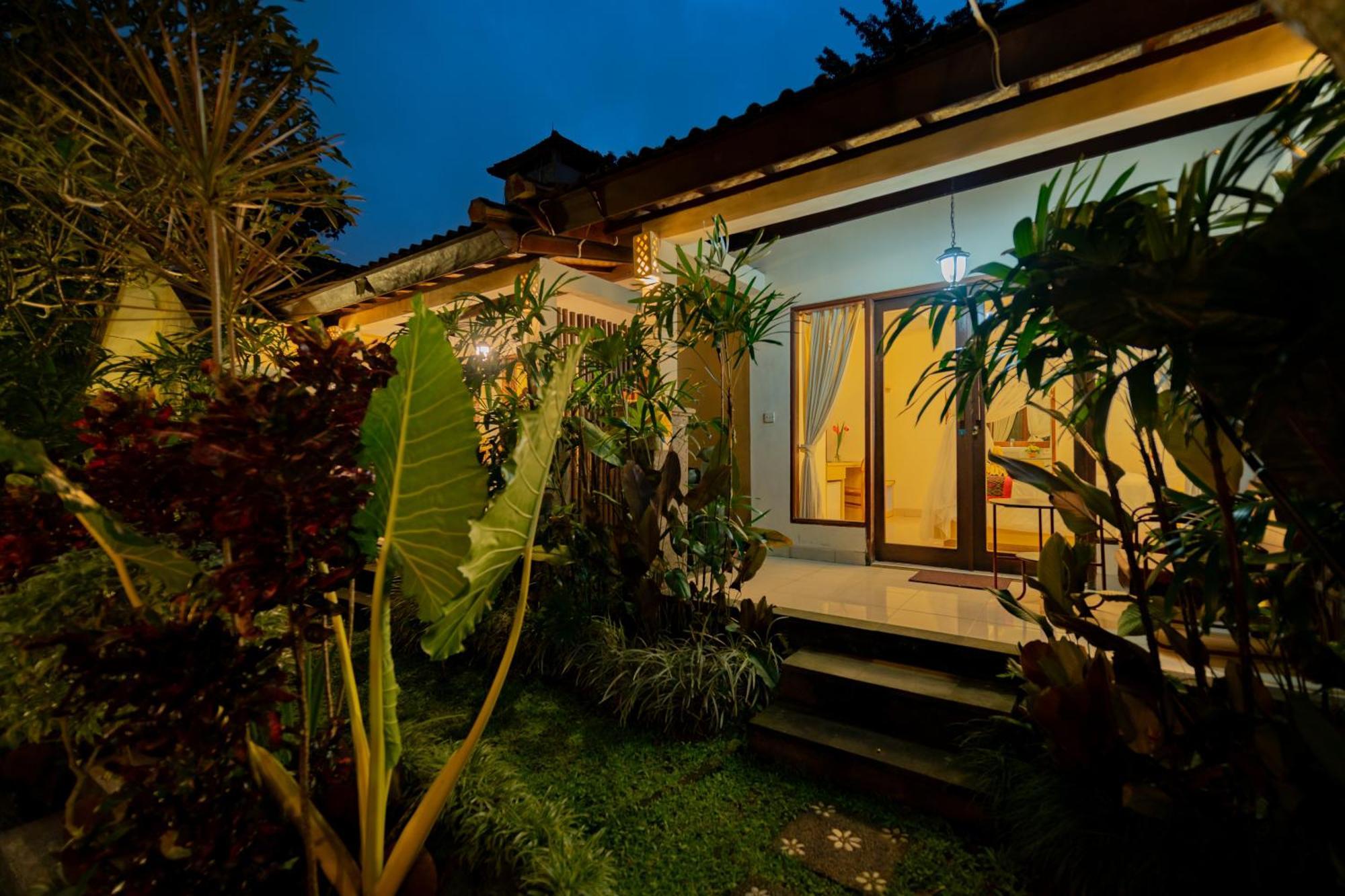 Desak Putu Putra Hidden Maison d'hôtes 2*